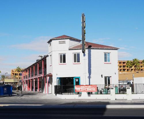 Exterior view, Sin City Hostel in Las Vegas (NV)