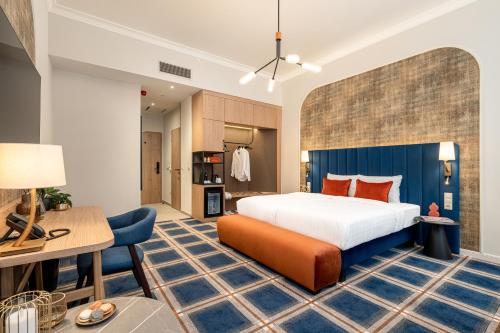 room detail thumbnail 1