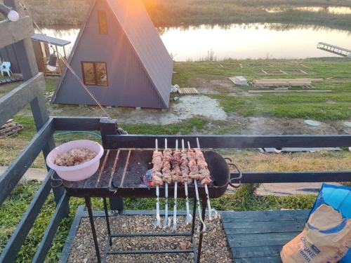 . Трейлер з чаном в Загороді біля Львова