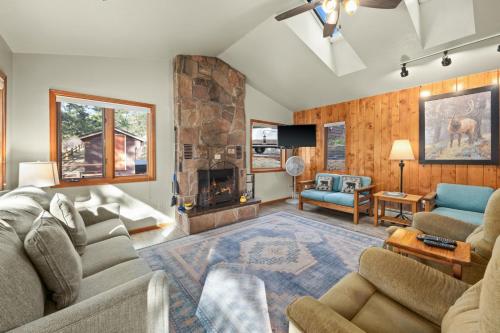 McGregor Mountain Lodge