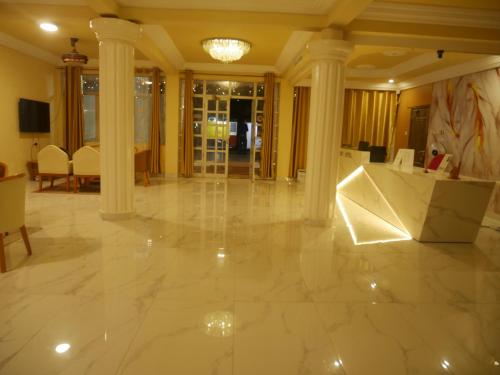 Cape Point Hotel in Bakau