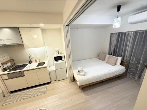 Ying-Higashi Shinjuku-SJ0061