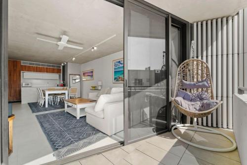 Premium Bondi Beach 2 Bedroom with Beach view and parking - image 10