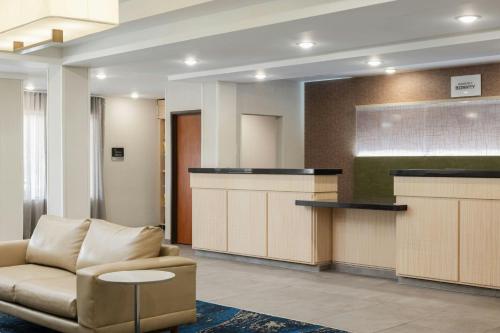 Fairfield Inn and Suites by Marriott Fort Wayne - image 14