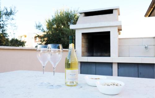 泳池, Two-Bedroom Holiday Home In Pomer in 梅杜林