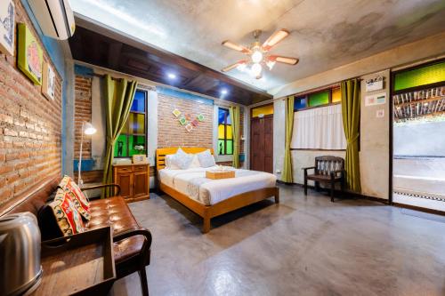 room detail thumbnail 0