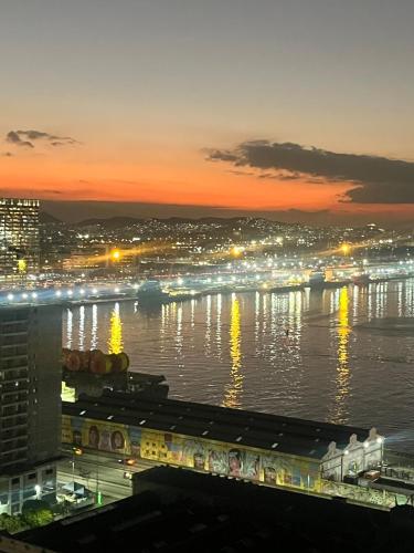 Comfort and Leisure with a View of Guanabara Bay - Rio Energy – khách sạn tại Santo Cristo