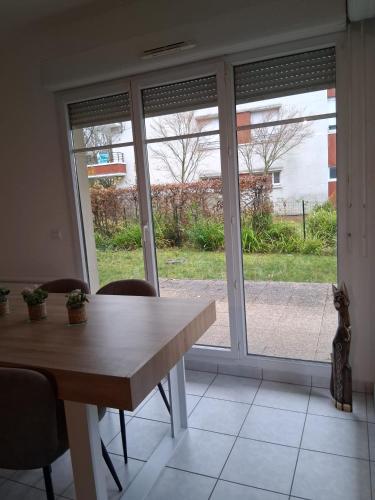 calme, jardin, pres Disneyland in Montevrain