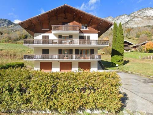 Spacieux appartement 4 chambres avec balcon et WIFI, proche Chatel et La Chapelle - FR-1-692-113 in La Chapelle-d'Abondance