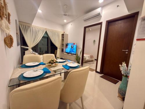 Trizen Colombo stylish high rise condo -Vistablu 32 - image 11