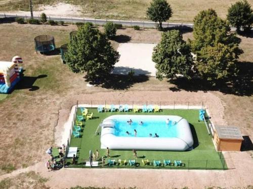 Gîte 85m² avec Terrasse, Cuisine équipée pour 8 pers. - API-1-52-1028 (Gite 85m² avec Terrasse, Cuisine equipee pour 8 pers. - API-1-52-1028) in Iljēra-Kombrē