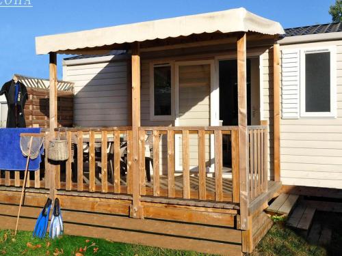 Mobil-home 24m² avec Terrasse - Pour 4 Personnes - API-1-52-1044 - Camping - Le Gosier