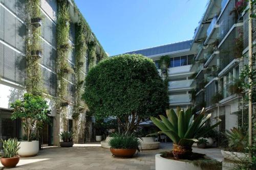 Bondi Luxury Apartment | Views | Parking - image 14