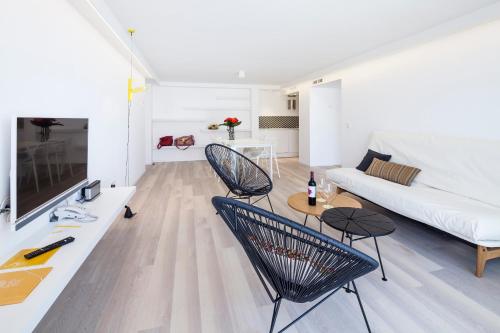 Sud Ibiza Suites - image 10