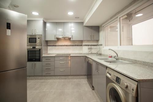 MD Vila Barbera Apartment Center - image 5