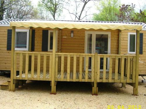 Mobil-home avec Terrasse à Salavas - API-1-52-1151 - Camping - Vallon-Pont-d'Arc