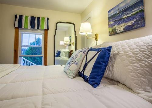 Junior Suite with Sea View 08