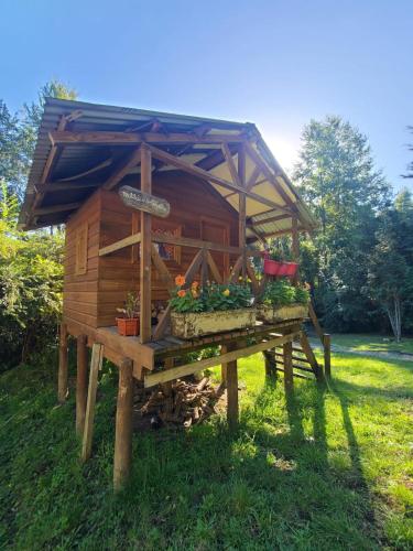 Spēļu laukums, Cabaña Yoka - Orilla de Lago (Cabana Yoka - Orilla de Lago) in Chalipen