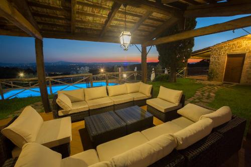 المرافق, Tenuta Angelici Winery Agriturismo Henni with pool sauna and jacuzzi Cortona in Cortoreggio