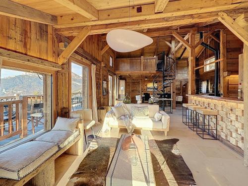 Chalet 5 chambres + dortoir proche pistes Combloux
