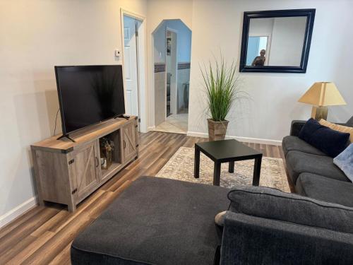 Lovely 2Bed in Newark – khách sạn tại Bắc Ironbound