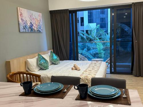 MCity Studio With Balcony|Near KLCC/Gleneagles/Ampang Puteri Hosp - image 14