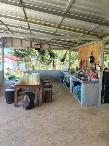 Khao Kho RATTHANATHON Farm Hotel pool