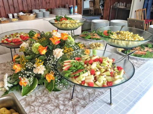 Ēdiens un dzērieni, Mulikan HillTon B&B in Pājarvi