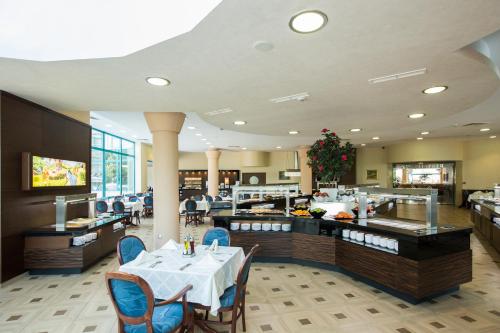 Étterem, Marina Grand Beach Hotel - All Inclusive Plus in Golden Sands