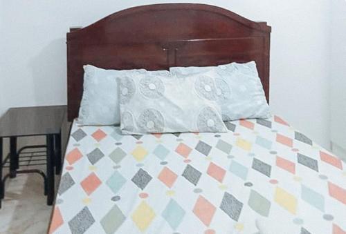 Bed, RedDoorz @ Rachael Pension House in Santander