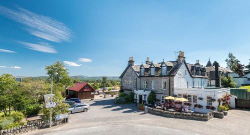 Boat Country Inn and Restaurant - Hotel - Boat of Garten