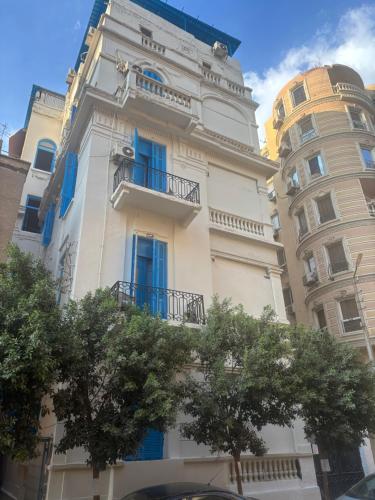 Exterior view of colour holidays
