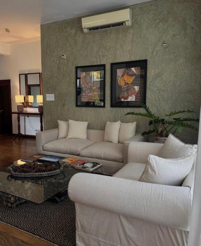 Luxe Hideaway - image 3