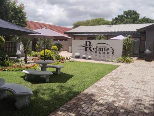 Zunanjost, Relmies Place in Koro Creek Golf Estate