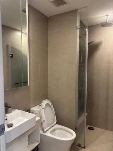 Banheiro, The Sóng Lặng Trên Biển - Căn Hộ Hiện Đại Vũng Tàu (The Song Lang Tren Bien - Can Ho Hien Đai Vung Tau) in Vung Tau