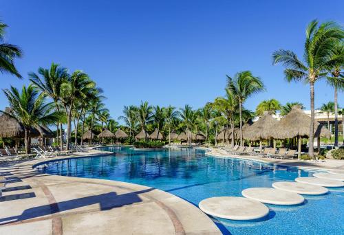 Peldbaseins, The Grand Luxxe Res Two Bedroom Loft- Riviera Maya in Jarretaderas
