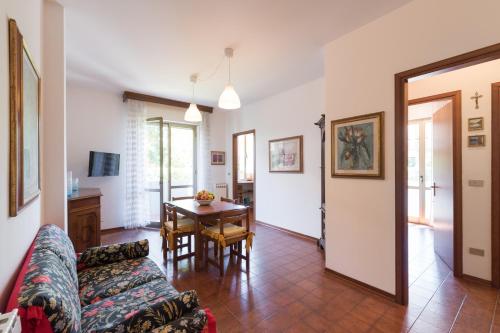  Comfort Beach House, Pension in Marina di Massa