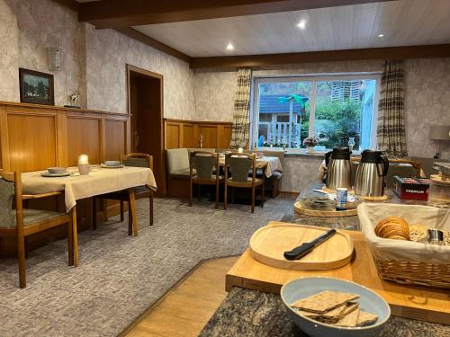 Food and beverages, Pension Mountain View Sauerland in Winterberg