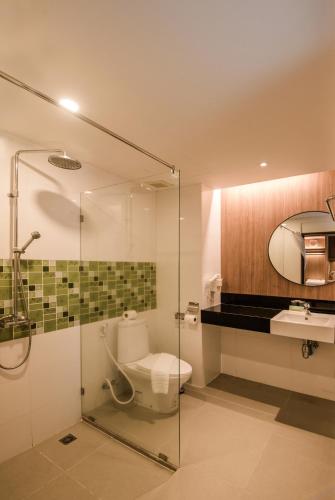 room detail thumbnail 2