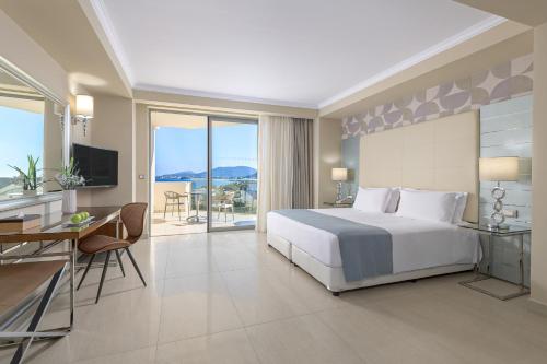 Atrium Platinum Resort & Spa - image 7