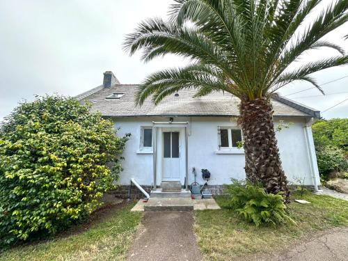 Maison avec jardin clos à Ploumanac'h PERROS-GUIREC - Réf 323