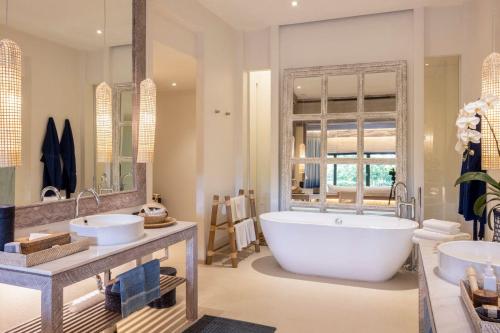 Well-appointed bathrooms