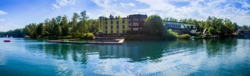 Hotel Shuma