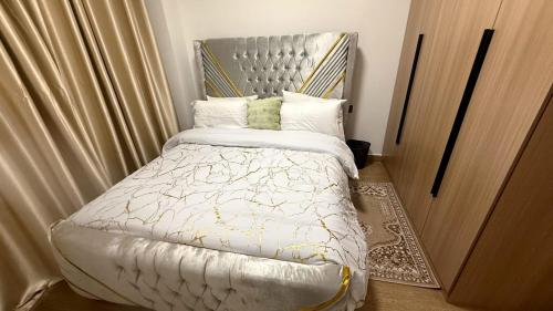 Celestial Homes Stylish Apartment on Limuru Road in รูอากา