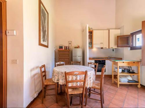 Mutfak, Apartment in Laterina with garden in Laterina