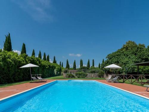 Yüzme havuzu, Apartment in Laterina with garden in Laterina