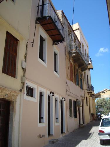 Old Town Apartments - image 13