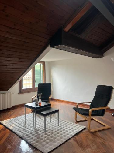 Francis Apartment