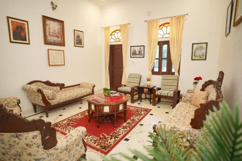 Shivrati Vilas Himmat bagh - image 3