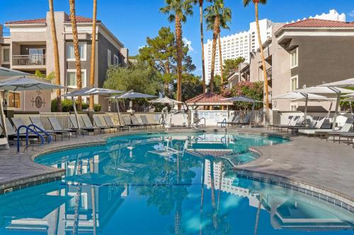 Desert Rose Resort – khách sạn tại Dải Las Vegas